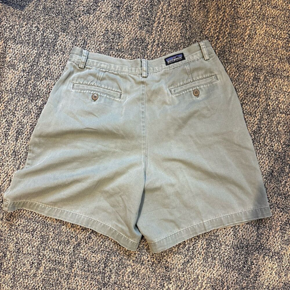 Patagonia Organic Cotton Shorts Womens 12 Olive Green Hiking Casual Outdoor - Picture 1 of 5
